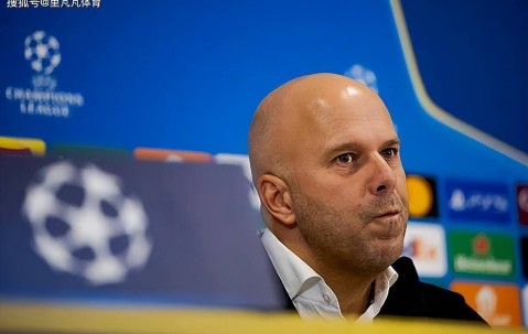 11场2球萨拉赫成“失败根源”：斯洛特还有“壮士断腕”的机会么