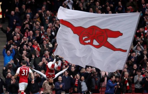 英超-阿森纳2-1森林：约克雷斯达不到哈兰德水准，枪手争冠没戏|前瞻