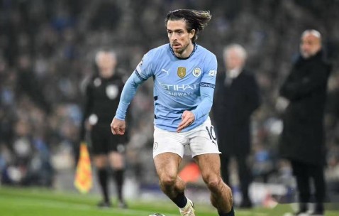 瓜迪奥拉的温柔一刀：主动缩减曼城阵容，理由竟是怕球员不开心