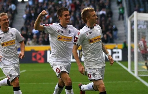 德甲对决：柏林联合 VS 门兴格拉德巴赫，保级焦点之战