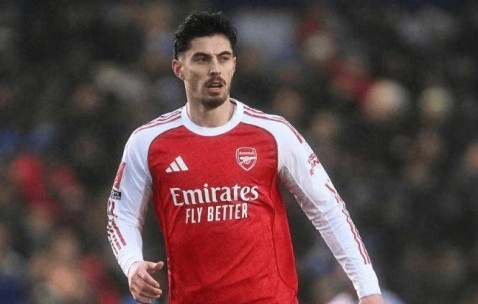 哈弗茨告别蓝军新篇章开启：与妻子携手抗击网络暴力，迎接枪手生涯挑战