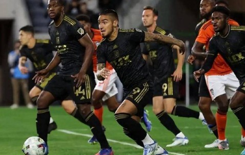 巴黎圣日耳曼VS迈阿密国际：强强对决,鹿死谁手