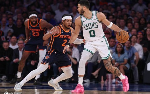 1-3!塔图姆疑似跟腱受伤离场 绿军已到悬崖边