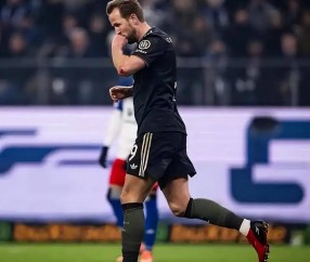 德甲奇迹！汉堡20场狂胜5场，排名不降反升，再赢3场稳保级