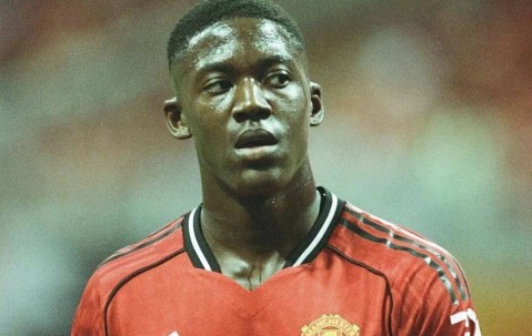 曼联停止新帝星续约谈判，离队成时间问题！拉爵坚持卡塞米罗必须降薪