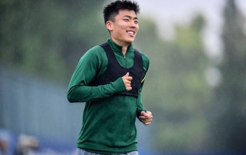 24岁退役国脚复出！加盟乌兰布察登陆蒙超联赛，曾效力狼队+国安