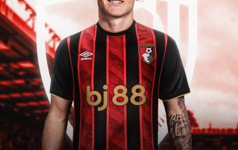 官方：利物浦19岁前锋本多克加盟伯恩茅斯，转会费总价2500万镑