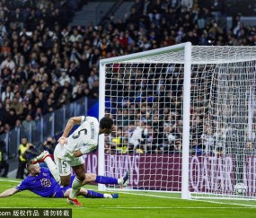 皇马最强首发出炉！姆巴佩携维尼修斯领衔，誓夺西甲榜首