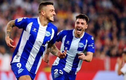 西甲赛事前瞻：阿拉维斯对阵巴伦西亚 全方位分析及比分预测