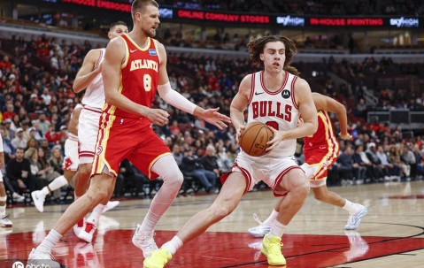 特雷杨21+17吉迪18+13 老鹰不敌公牛