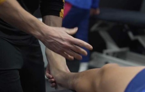 立功了！U23亚洲杯前：英超团队为徐彬治好脚伤加特训10天