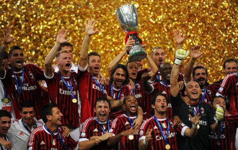 意甲焦点战：AC米兰VS萨索洛，精选比分参考