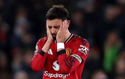 英超冷门多豪门问题多，曼联1比1西汉姆，B费错失良机被质疑