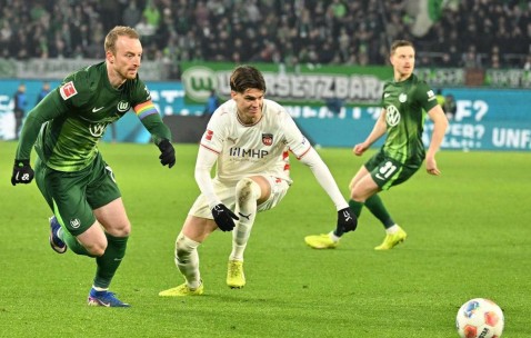 33岁曼联旧将发威，沃尔夫斯堡主场绝平德甲倒数第一，连续两轮保持不败