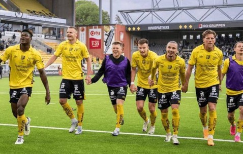 瑞超烽火对决！哈马比主场掀欧战狂潮，代格福什客场筑墙绝地反击