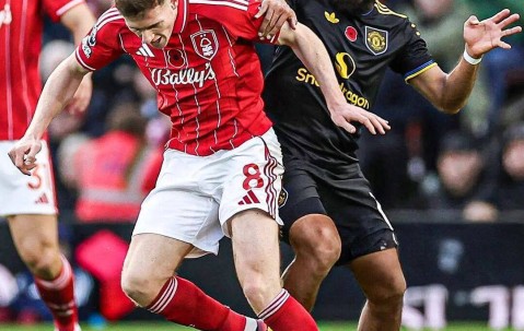 曝曼联验货成功欲7000万签新中场！阿莫林冬窗就想买，一人最现实