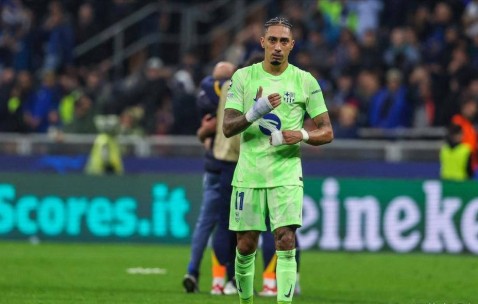 巴萨神锋拉菲尼亚续约引发的谜团背后，隐藏着王朝重建的宏伟蓝图