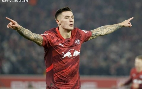 阿莫林买9号新人难题重重：曼联冗员难卖出，纽卡加入狂抢猎物