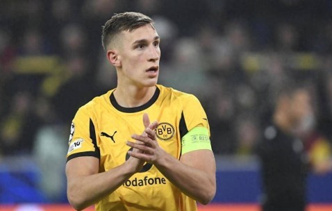 4-0，多特蒙德碾压西甲第三，吉拉西双响炮，阿德耶米造点+破门