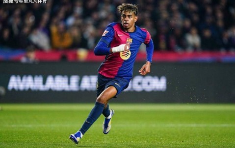 亚马尔发言展现极高情商，对比之下独自忧伤的姆巴佩，令人心疼