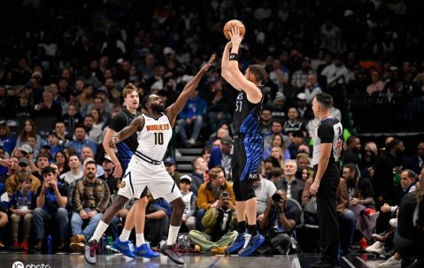 默里33+5弗拉格伤退 掘金力克独行侠迎三连胜