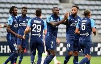 法甲焦点战：巴黎FC主场迎战南特战术与状态深度解析