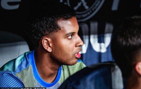 Rodrygo的未来悬而未决：皇马的不确定性与英超的诱惑