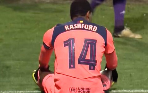 巴萨向拉什福德提出买断条件！帮助压价曼联并降薪，同时承诺加强防守