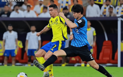 日本年轻中卫正式加盟热刺！曾在亚冠锁住C罗，国字首秀送国足0-7