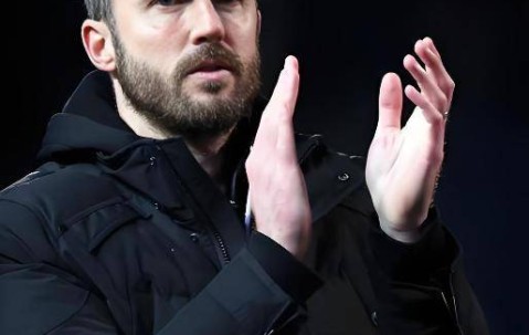 曼联官宣！卡里克担任临时主帅，前两场比赛踢曼城和阿森纳