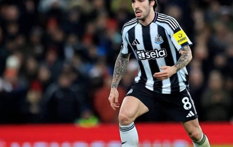 3-1伯恩利＋终结联赛3轮不胜＋多赛1轮暂时跃居积分榜第10位！