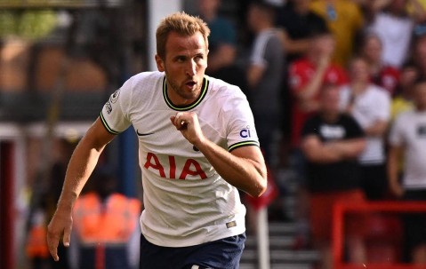 凯恩9月统治级表现获拜仁官方认可，当选队内最佳