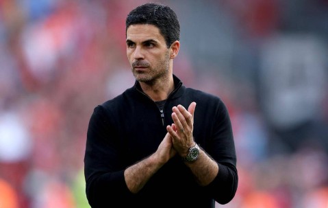 王者归来！热苏斯顽强战胜“毁灭伤”，阿尔特塔盛赞其为“全队灵魂”