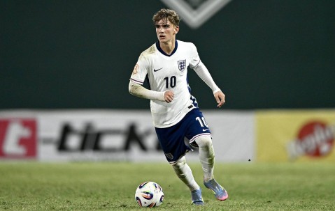 电讯报：15岁道曼能力让阿森纳惊叹，若非规则限制去年就踢一线队