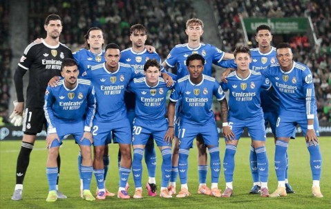 西甲没落的原因?埃尔切2-2皇马再现皇家裁判 争议吹罚助皇马拿分