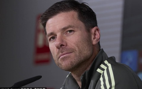 皇马力捧19岁天才！提前续约锁定未来之星，多特阿森纳遗憾错过