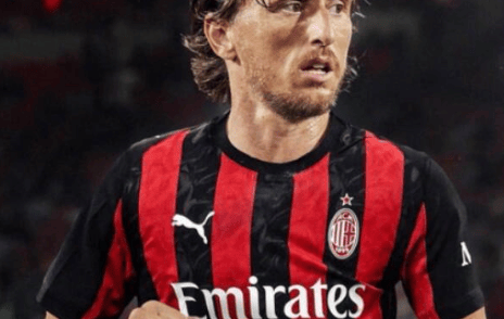 签约金球巨星＋意甲金靴！米兰夏窗神了！红鸟醒悟，意甲争冠变天