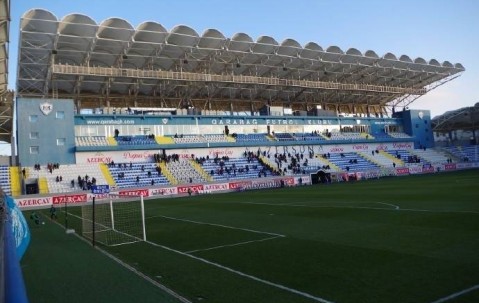 回不去主场的阿塞拜疆球队卡拉巴赫，迎来队史欧冠首胜