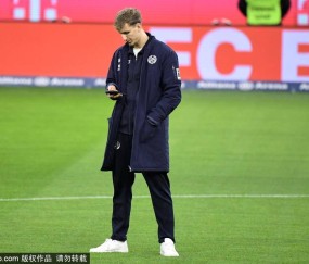 17岁闪耀德甲！卡尔的成长故事与皇马试训背后的选择