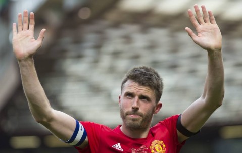 卡里克：曼联的标准是不一样的，当时我们赢球了弗格森也会生气