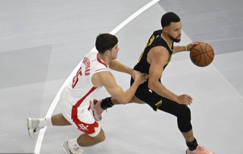 库里狂吞6失误+提前退场 对比小谢生涯之夜更显老态