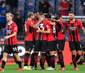 意甲焦点战:那不勒斯VS AC米兰,近期状态大比拼