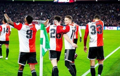 周三004 欧冠：费耶诺德VS费内巴切