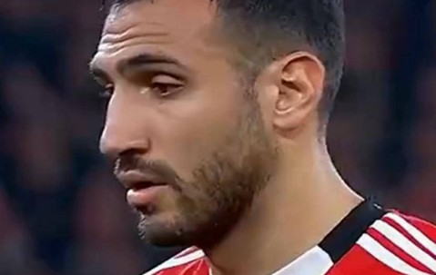 穆帅迎来转机！本菲卡半程不败紧追欧冠席位，逆袭争前二成大热门