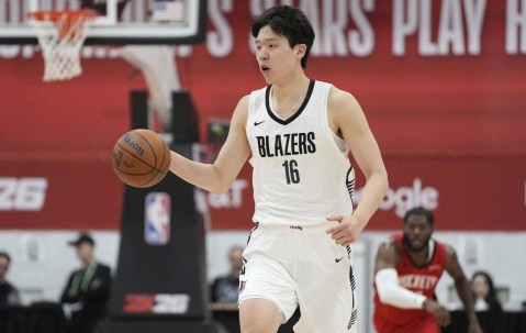 杨瀚森夏联收视率超整个季后赛 开拓者零售额暴涨11倍