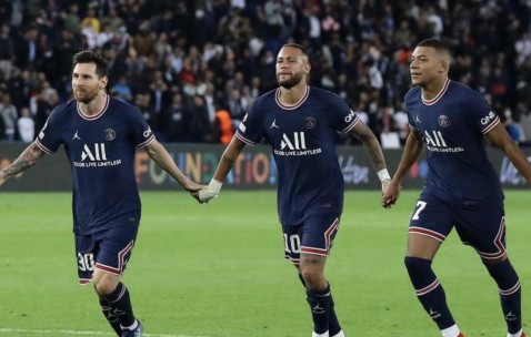 名宿加拉：博格巴是法甲的超级明星，谈论登贝莱与历史影响