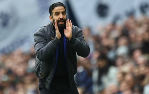 任何努力都是“治标不治本”，曼联的问题到底在哪，无人能说清