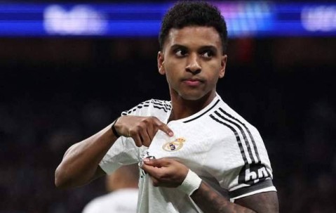 皇马出售价定7000万欧！24岁年轻前锋陷入低谷，五大豪门争夺激烈