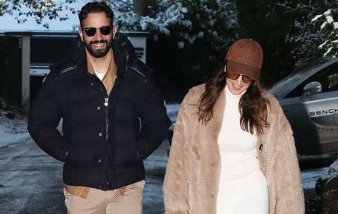 三千万代价换来阿莫林一年执教权，曼联告别经理时代只剩“听话”主帅