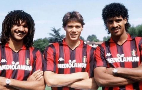 欧冠前瞻：多特蒙德VS国际米兰 周三003焦点战 主场生死战VS客场冲线劲旅的攻防博弈